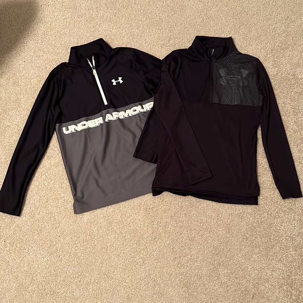 Under Armour 1/4 zip- set of 2 -med